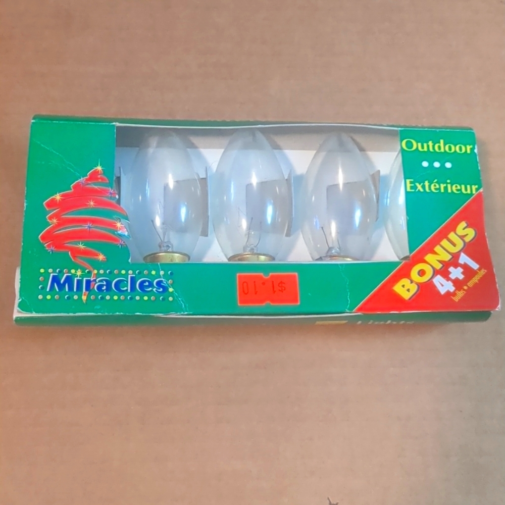 Free with purchase Outdoor replacement bulbs